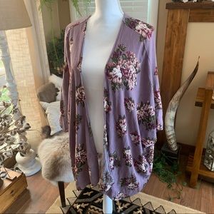 💚2/$10 Floral Purple Kimono Wrap Lavender
